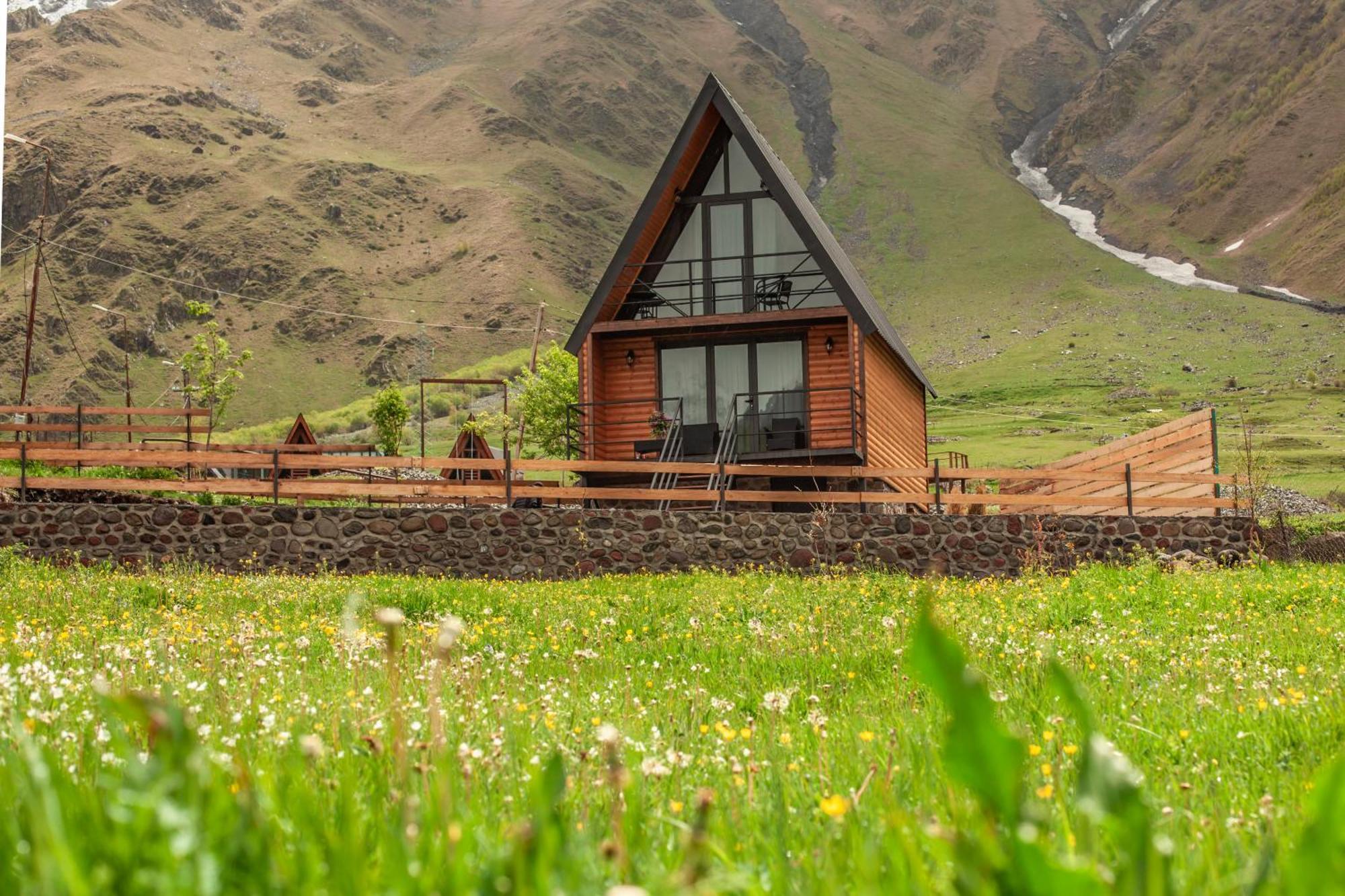 Sunset Cottage Kazbegi Εξωτερικό φωτογραφία